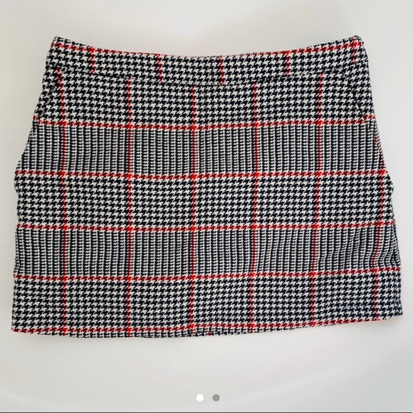 Plaid mini skirt - Picture 1 of 2